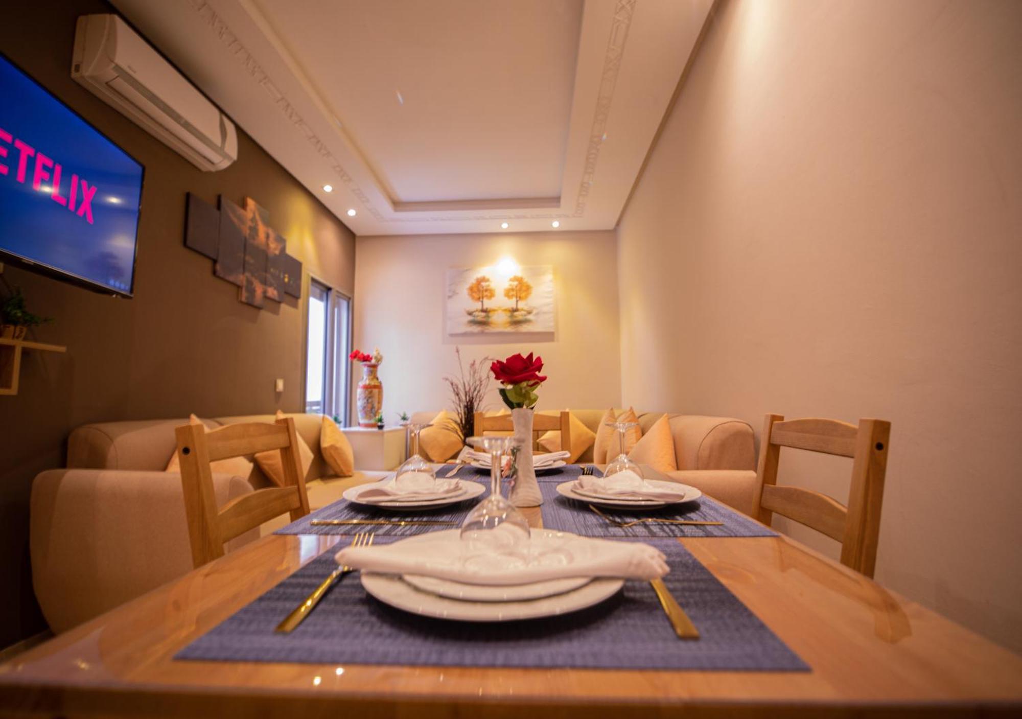 R101- Cosy And Stylish Apartment With King Size Bed- Belvedere Casablanca Exteriör bild