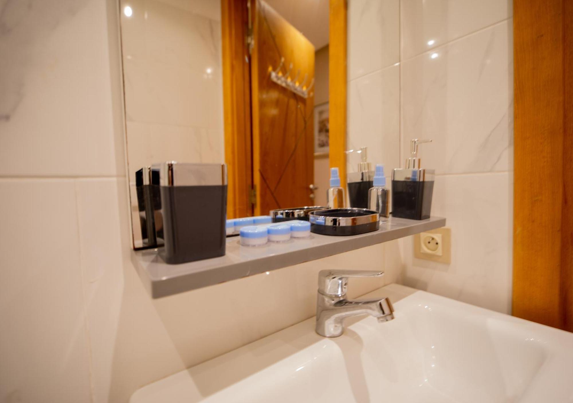 R101- Cosy And Stylish Apartment With King Size Bed- Belvedere Casablanca Exteriör bild