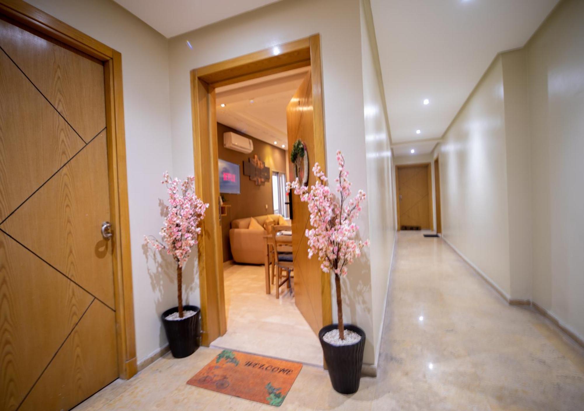 R101- Cosy And Stylish Apartment With King Size Bed- Belvedere Casablanca Exteriör bild
